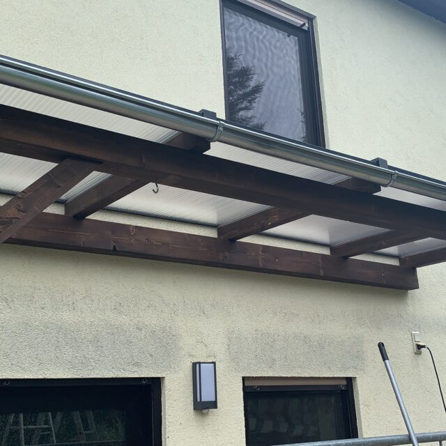 B35A60D0-D7AA-4FA0-B98C-6DE4FB95BCC3